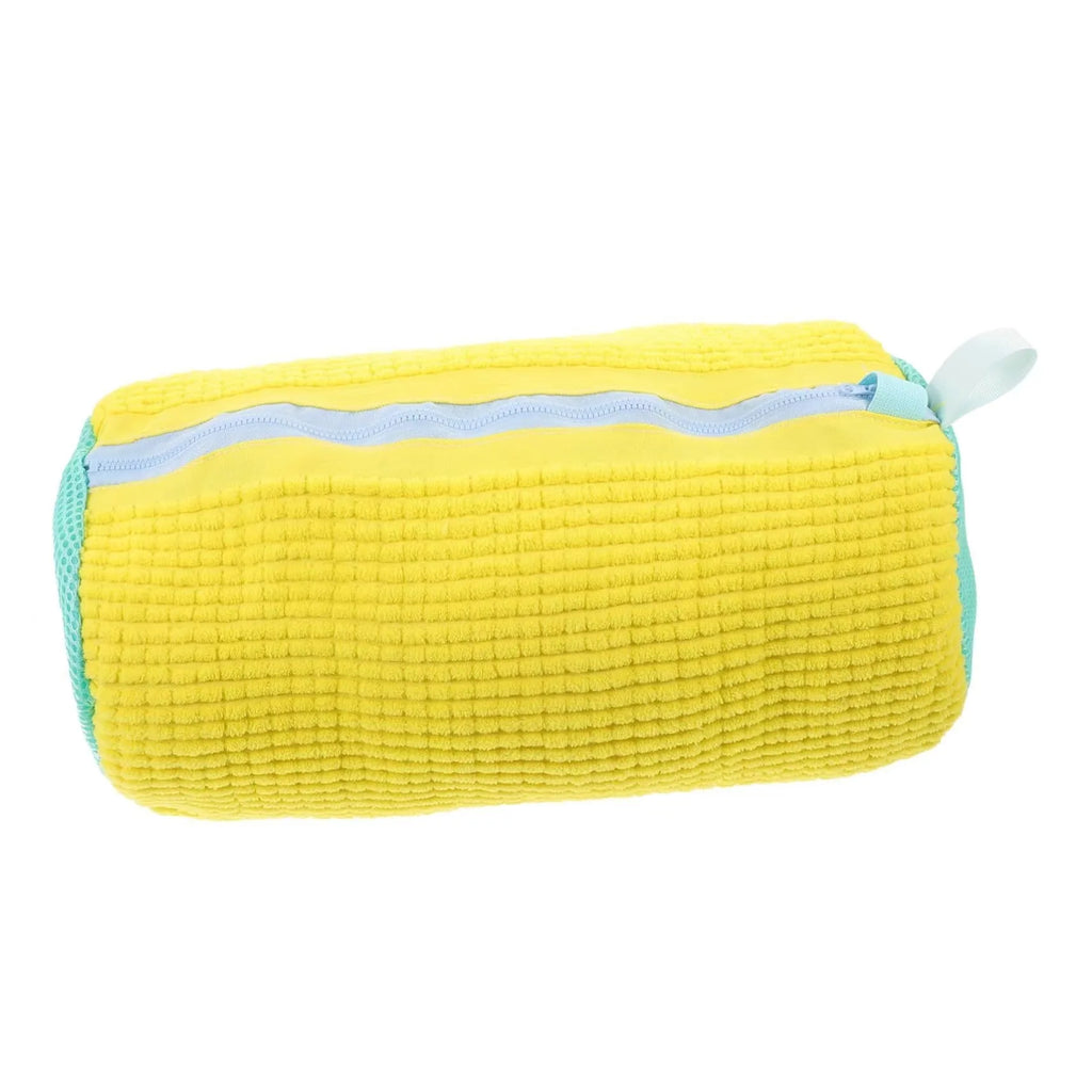 Padded Trainer Wash Bag
